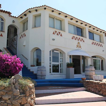 Hotel 3 Botti Baja Sardinia Bagian luar foto