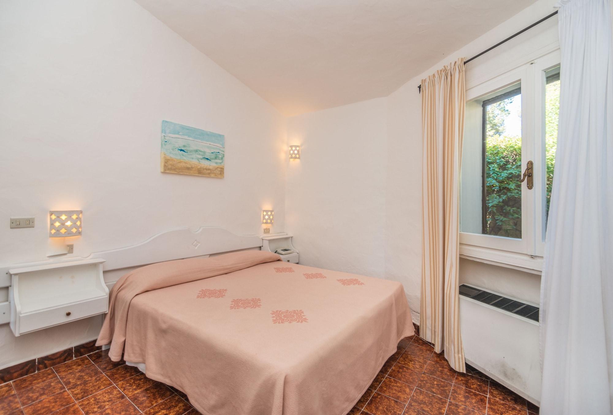 Hotel 3 Botti Baja Sardinia Bagian luar foto