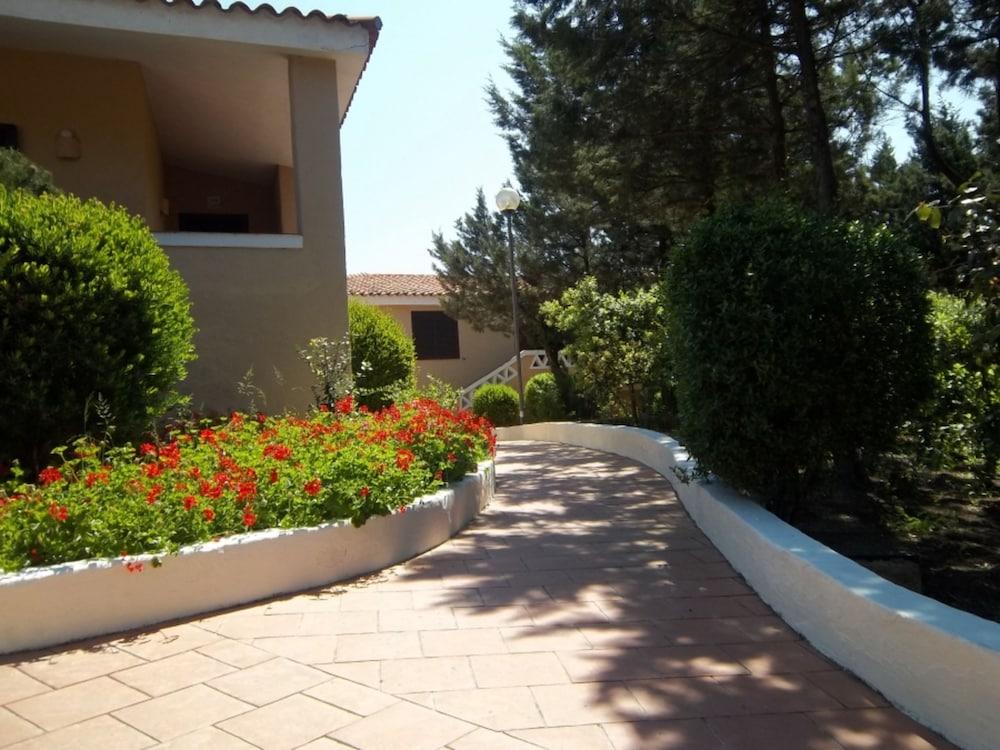 Hotel 3 Botti Baja Sardinia Bagian luar foto