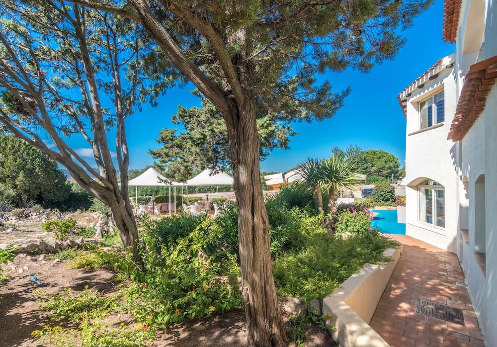 Hotel 3 Botti Baja Sardinia Bagian luar foto