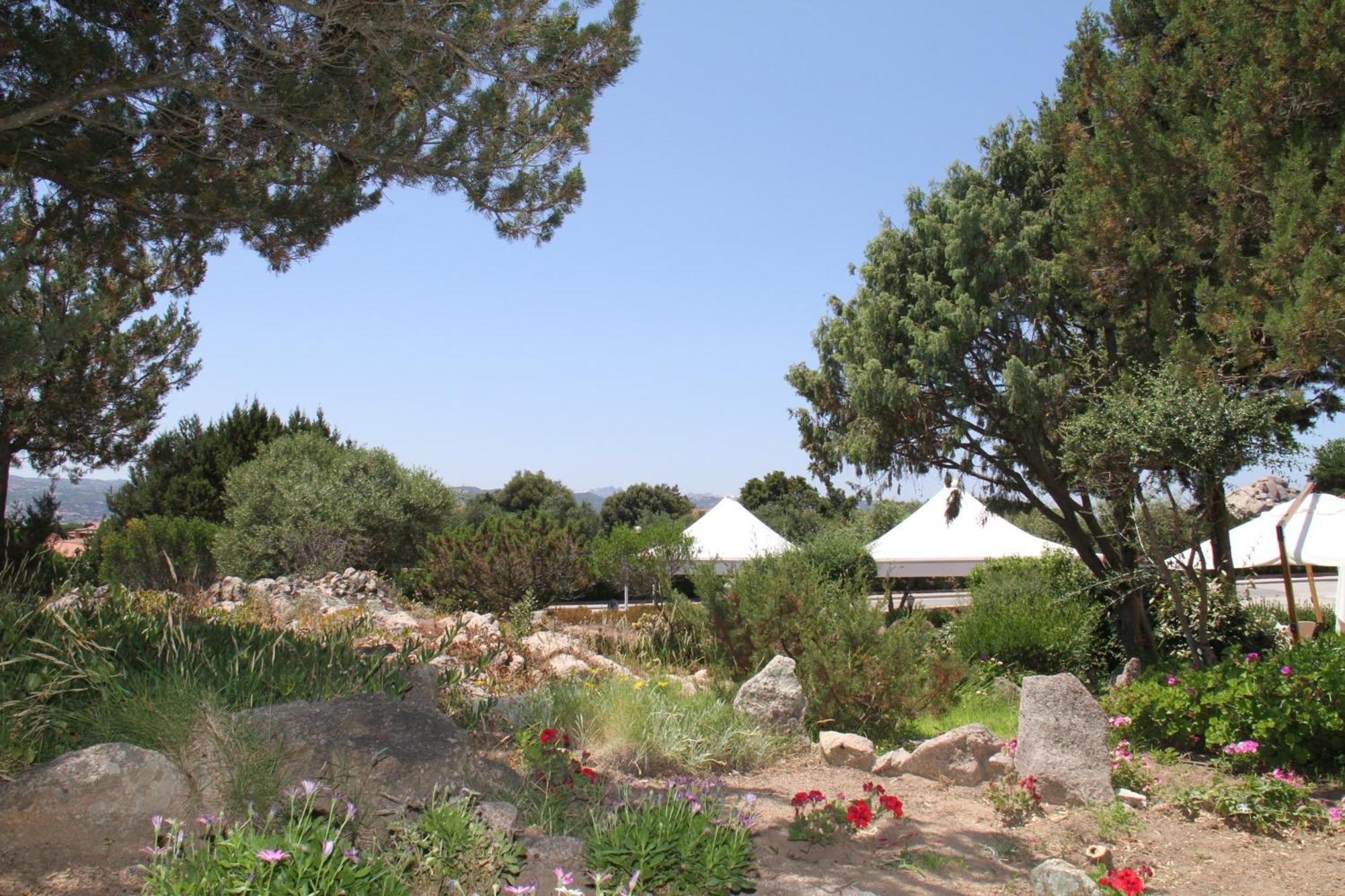 Hotel 3 Botti Baja Sardinia Bagian luar foto