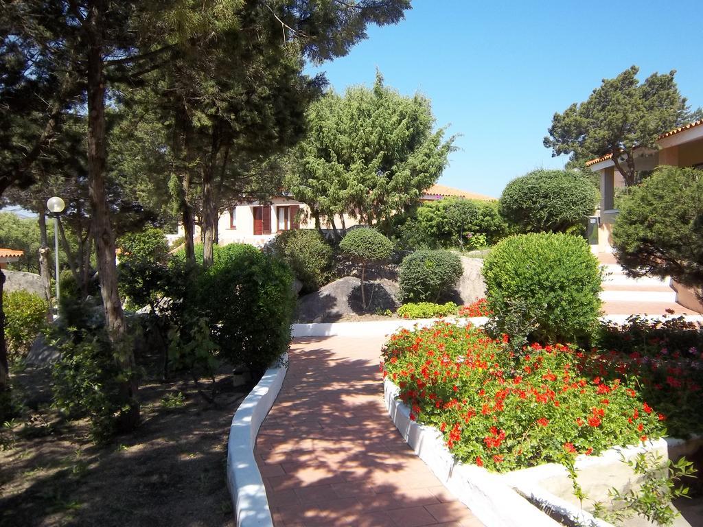 Hotel 3 Botti Baja Sardinia Bagian luar foto