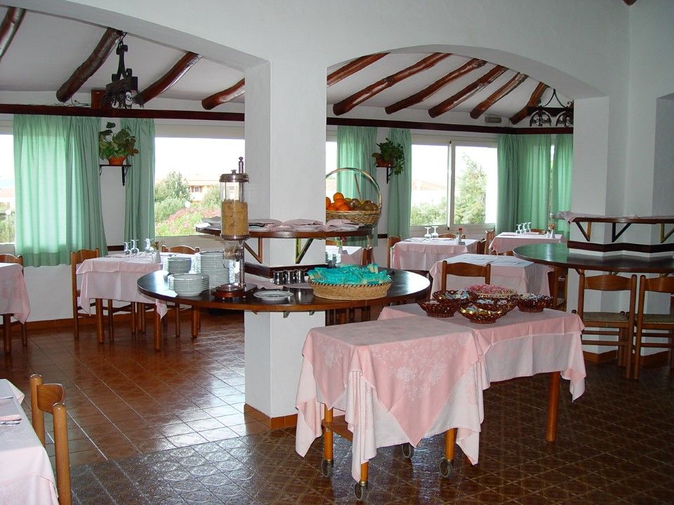 Hotel 3 Botti Baja Sardinia Bagian luar foto