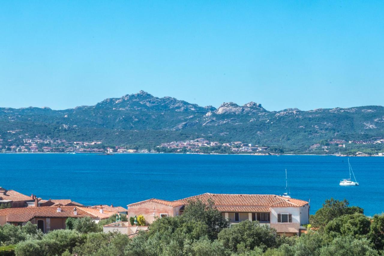 Hotel 3 Botti Baja Sardinia Bagian luar foto